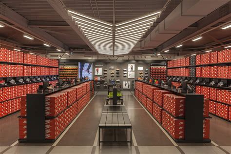 nike shop roermond outlet